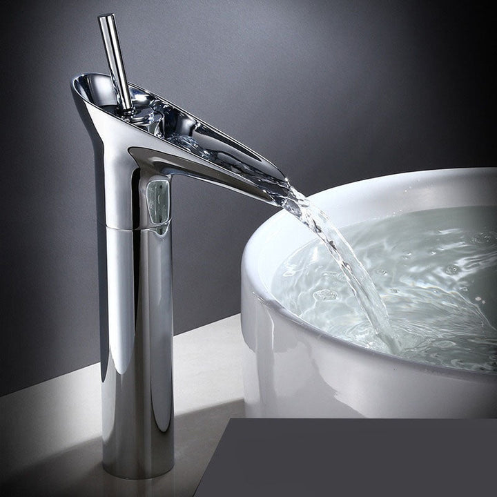 BowLift | Antique Waterfall | Bathroom Sink Faucet