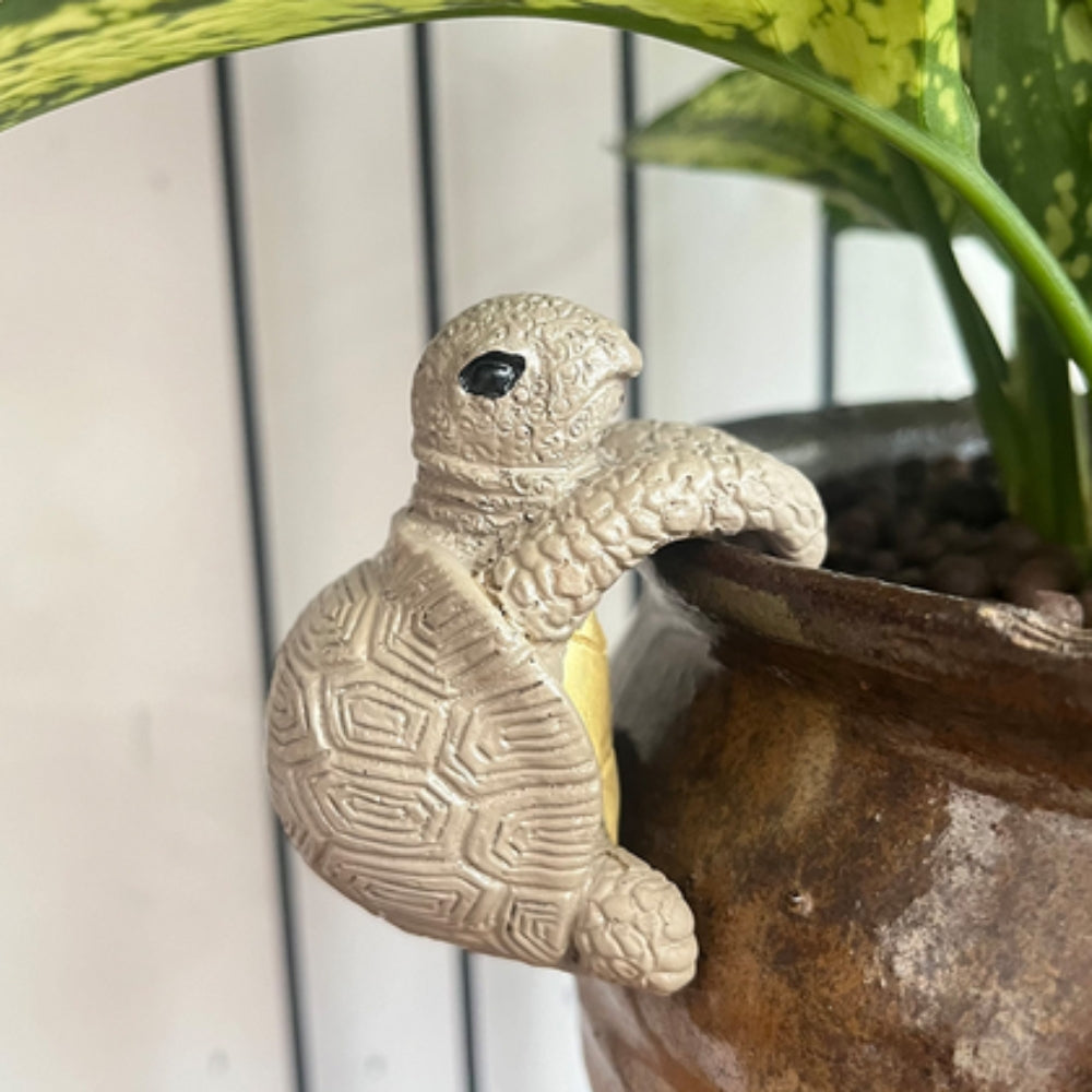 BowLift | Arden Hanging Turtle Resin Pot Ornament