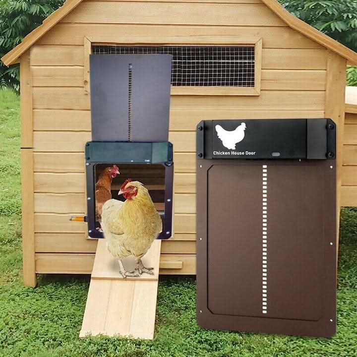BowLift | Automatic Chicken Coop Door with Light Sensor & Weather Protection