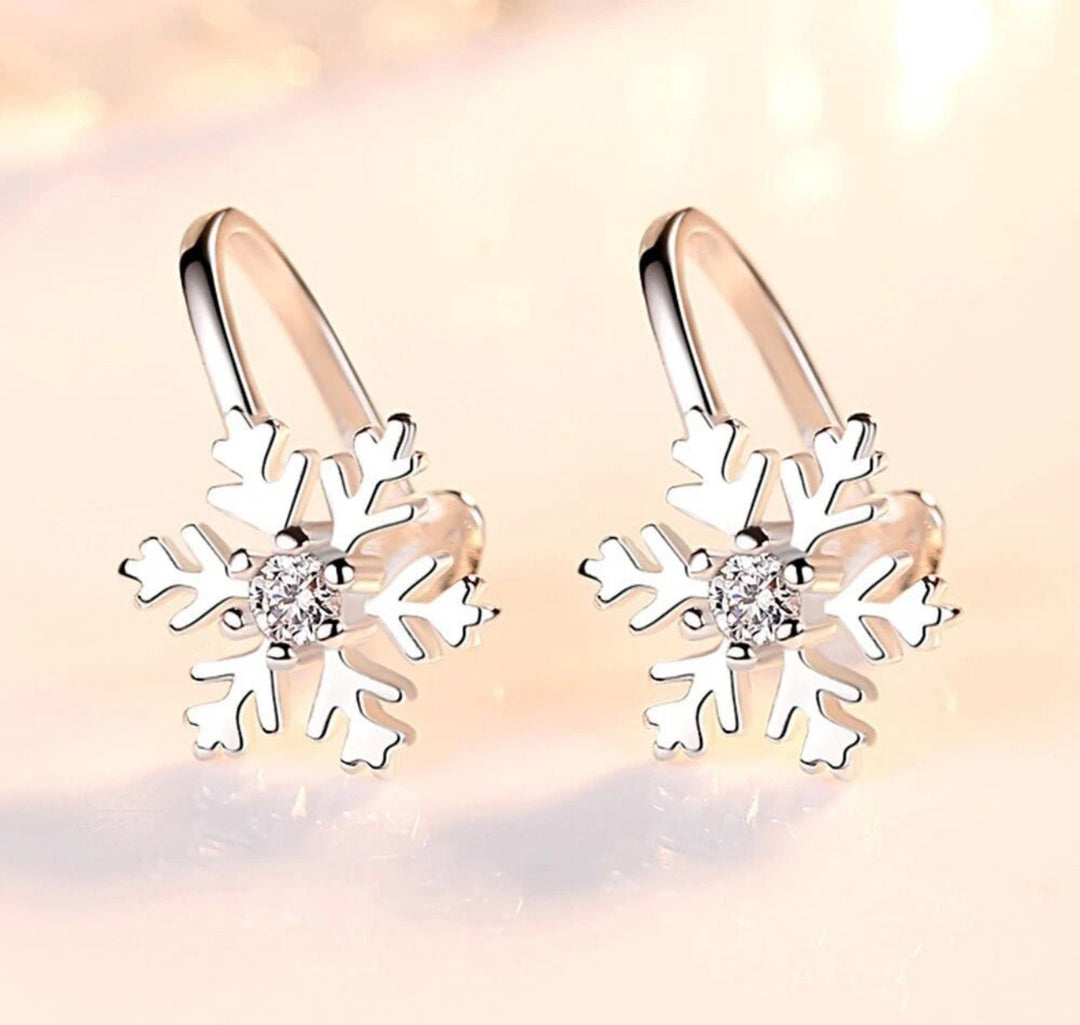 BowLift | Silver Snowflake Ear Cuff Earrings