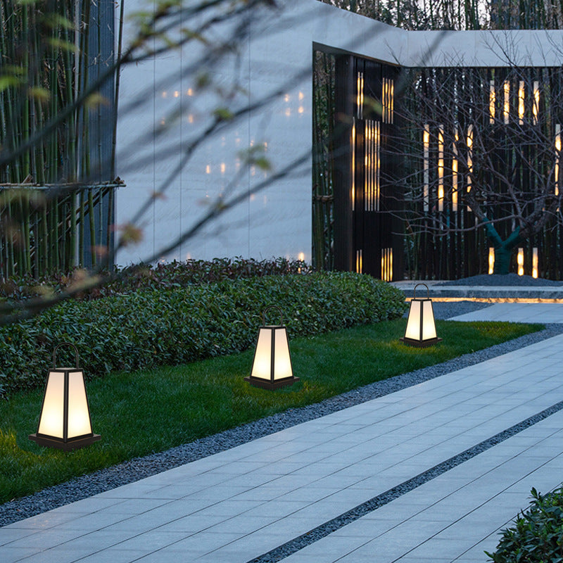 Contemporary Industrial Solar Iron Acrylic 1-Light Outdoor Post Light For Garden | Bowlift