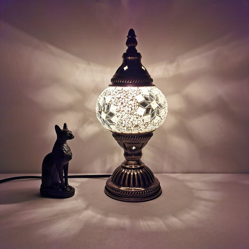 BowLift | Traditional Tiffany Oval Glass Iron 1-Light Table Lamp for the Living Room