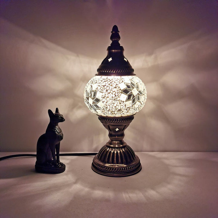 BowLift | Traditional Tiffany Oval Glass Iron 1-Light Table Lamp for the Living Room