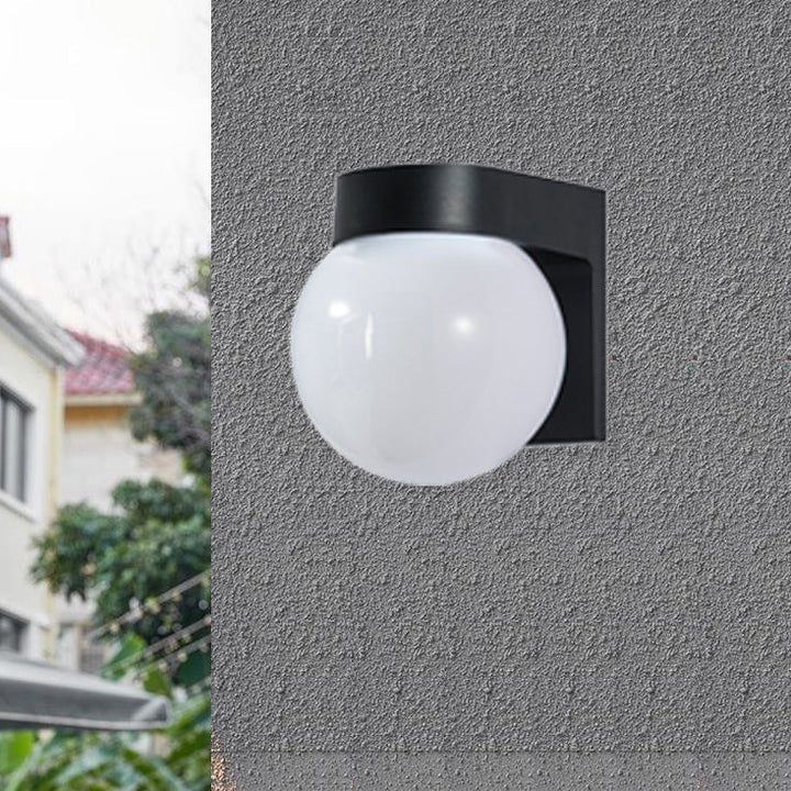 Modern Simplicity Waterproof Orb Polycarbonate Acrylic 1-Light Wall Sconce Lamp For Outdoor Patio | Bowlift