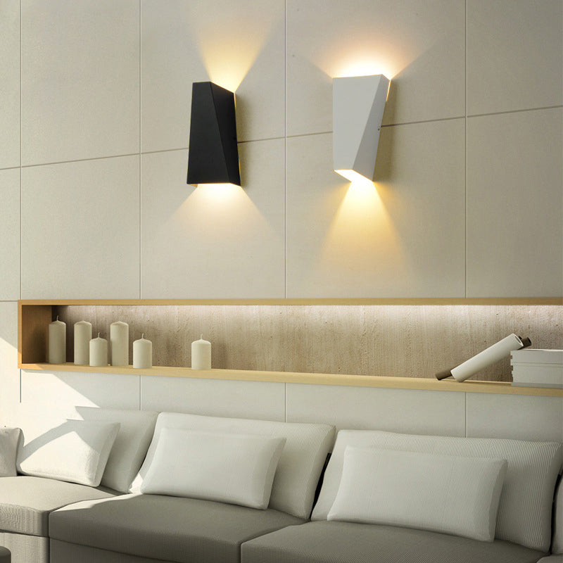 Modern Minimalist Waterproof Trapezoidal Aluminum Die-Cast LED Outdoor Wall Sconce Lamp For Outdoor Patio | Bowlift