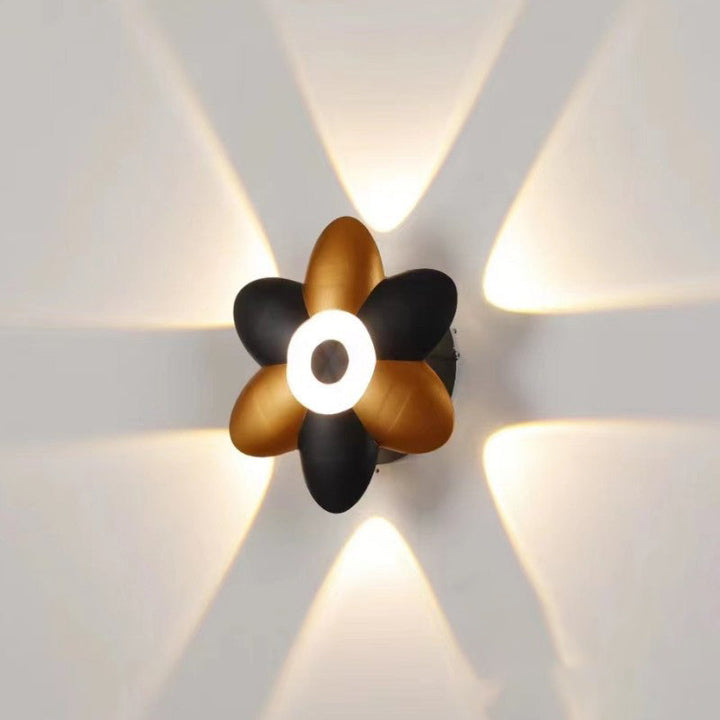 BowLift | Elegant Light for a Romantic Mood