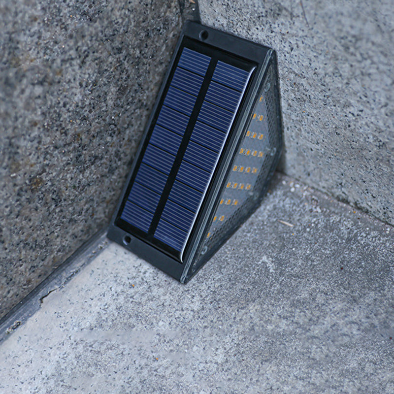 Modern Simplicity Solar Waterproof ABS PS Triangle LED Landscape Lighting Outdoor Light For Outdoor Patio | Bowlift
