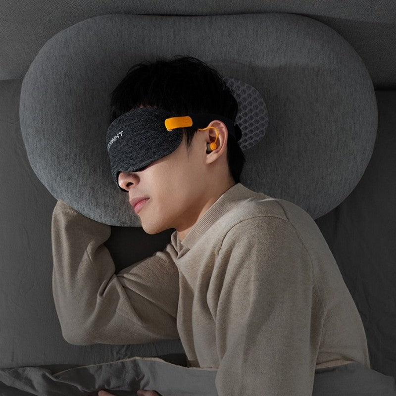 BowLift | Breathable Travel Eye Mask And Earplugs 2-in-1