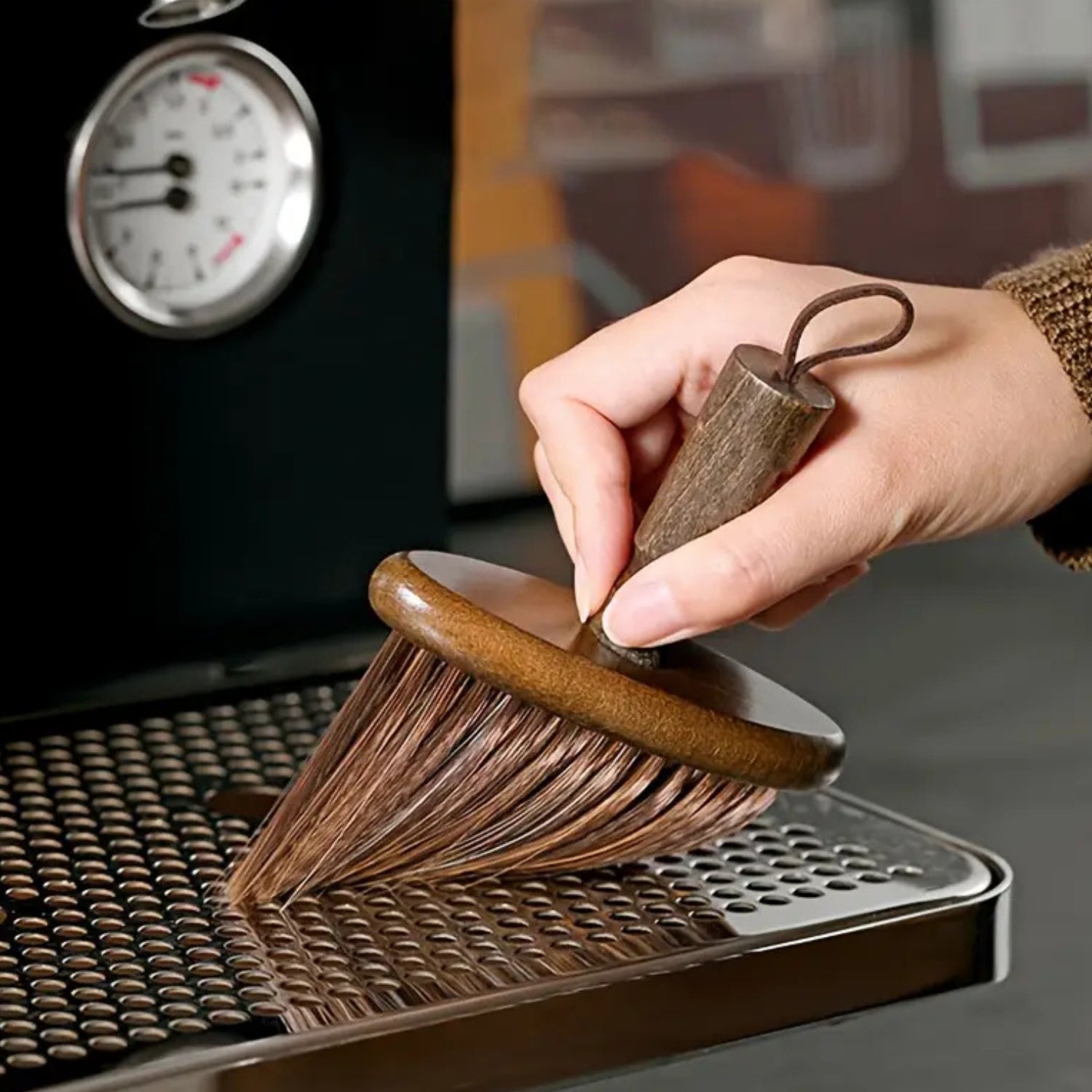 BowLift | Barista Wooden Cleaning Brush