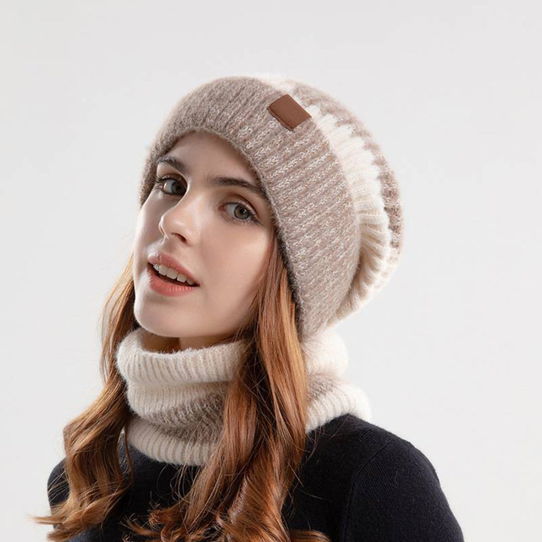 CozyWrap Set – Trendy Beanie and Scarf for Winter Bowlift