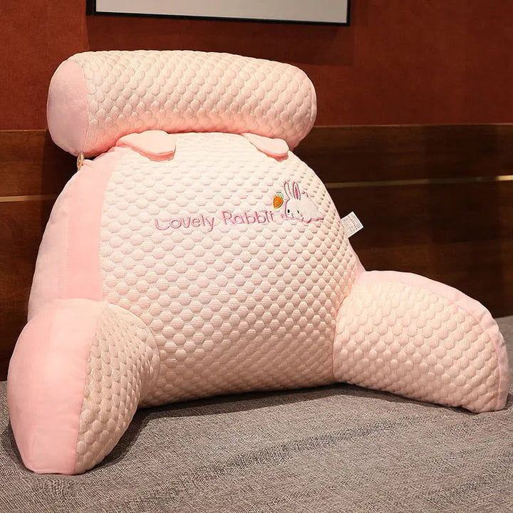 BowLift | Ergonomic Triangle Pillow – Perfect Support & Comfort for Back, Neck & Legs!