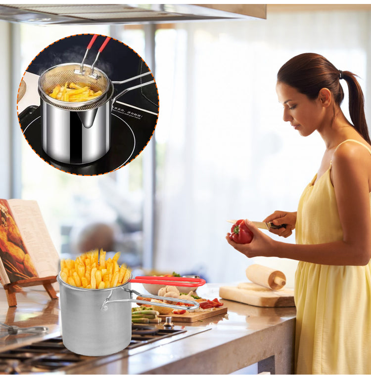 CookPro - Compact Fryer Set with Oil Saving Button Bowlift