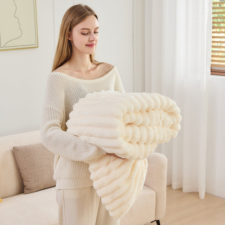 BowLift | TwinFleece | The Original Fleece Blanket Buy One, Get One Free