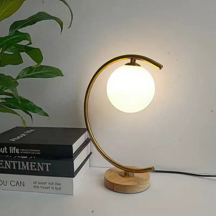 BowLift | Arch lamp design