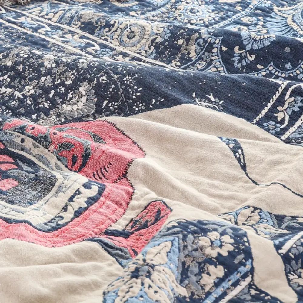 BowLift | Bohemian Inspired Horse Print Blanket