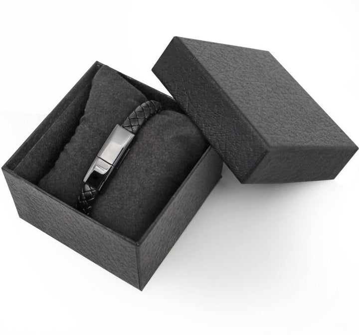 BowLift | Leather Bracelet USB Charging Cord Lightning Cable iphone and Android