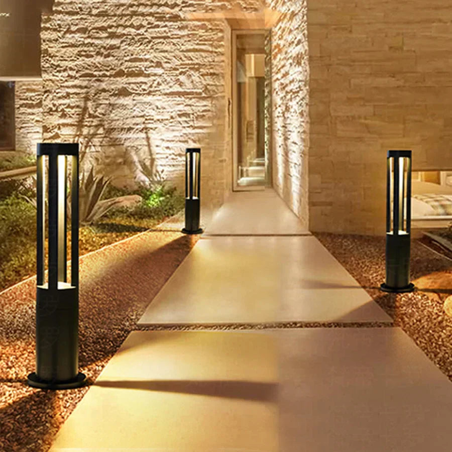 Rocklux Garden Lamp - Stylish LED Outdoor Light for Garden Lighting | Bowlift