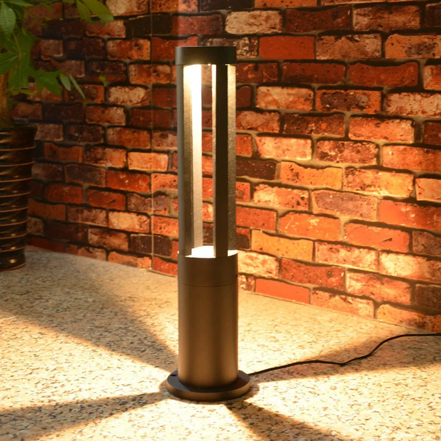 StoneGlow - Energy-efficient LED Garden Post Lamp | Waterproof and Modern Outdoor Lighting | Bowlift