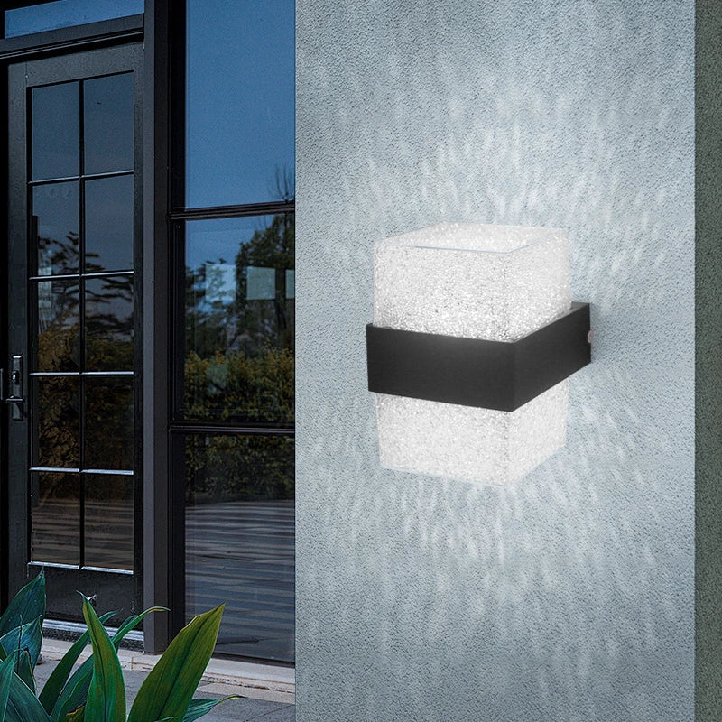 BowLift | Wall Lamp with Waterproof Finish