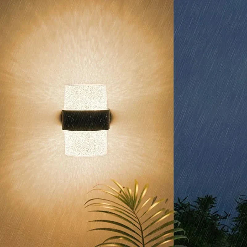 BowLift | Outdoor Wall Light – Nature-Inspired Weatherproof LED Fixture