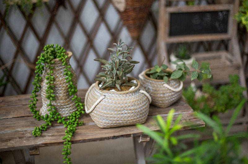 BowLift | Ceramic Plant Pot in Hemp Bag Design with Rope Handles – Decorative Flower Pot for Garden and Home