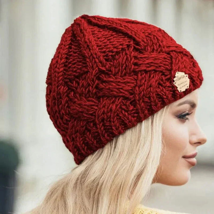 BowLift | Soft Knitted Winter Beanie for Women and Men