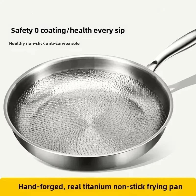 BowLift | Titanium hammered non-stick frying pan for induction cooktops and everyday cooking