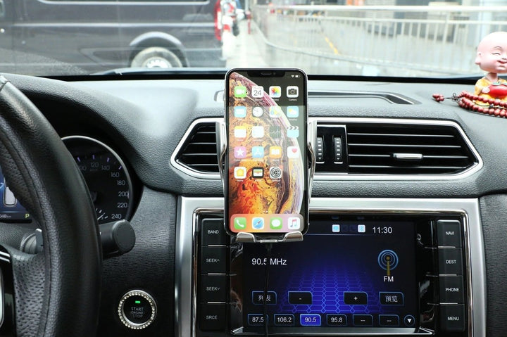 BowLift | Wireless car mount with automatic clamping and 360° rotation