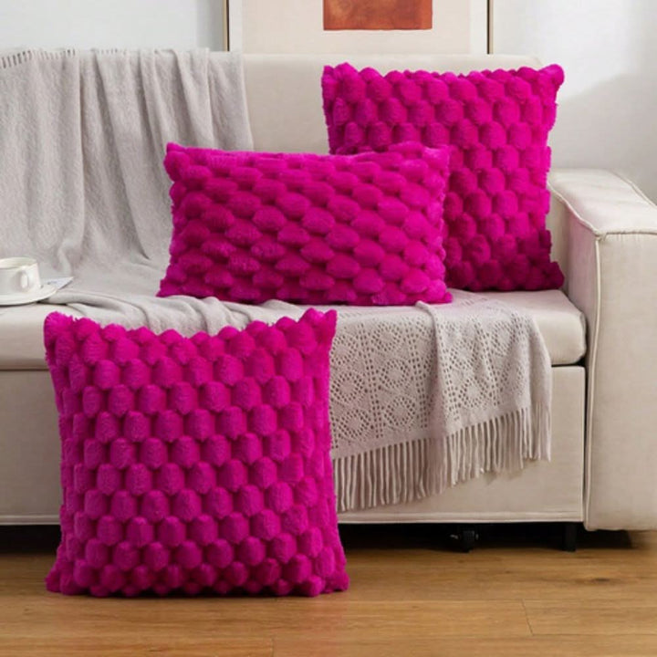 BowLift | Cushion cover made of cotton blend with fluffy 3D feel