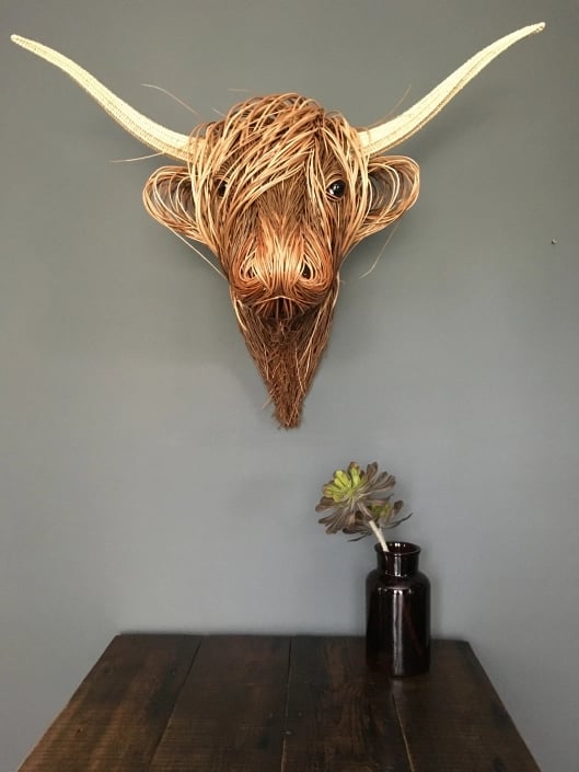 BowLift | Elegant cow wall sculpture in country house style