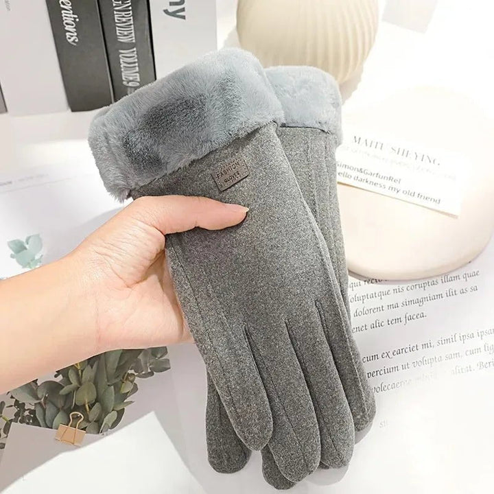 BowLift | Thick Suede Touchscreen Gloves for Cold Days