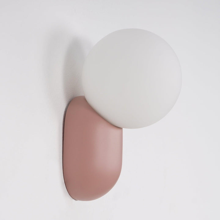 BowLift | ChicGlow Resin Wall Lamp – Elegance and Energy Efficiency in One