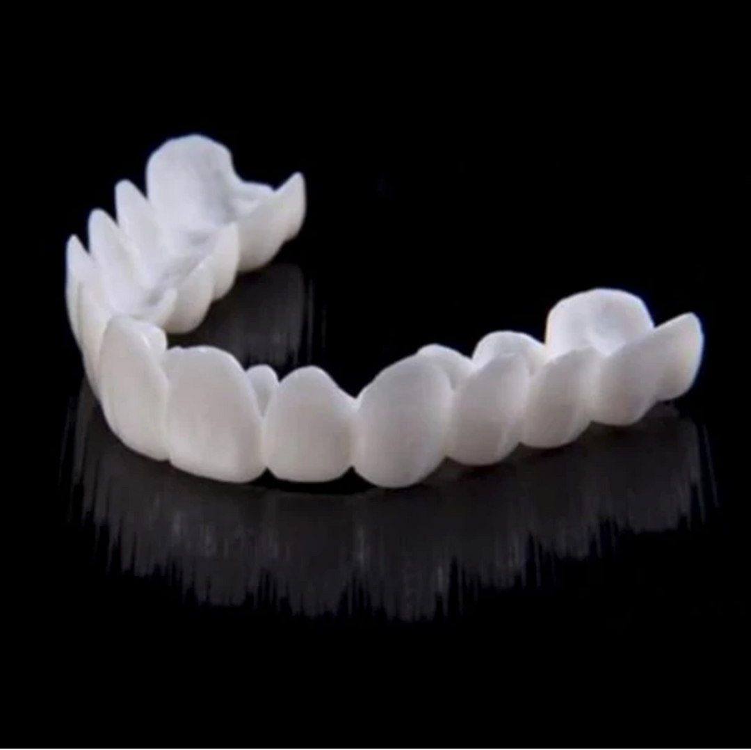 BowLift | HappySmile Facet set | Reusable upper and lower facets for a radiant smile