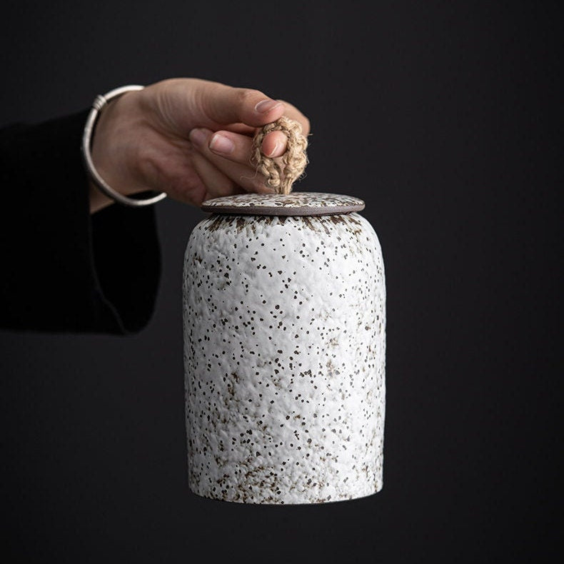 BowLift | Ceramic Coffee Pot