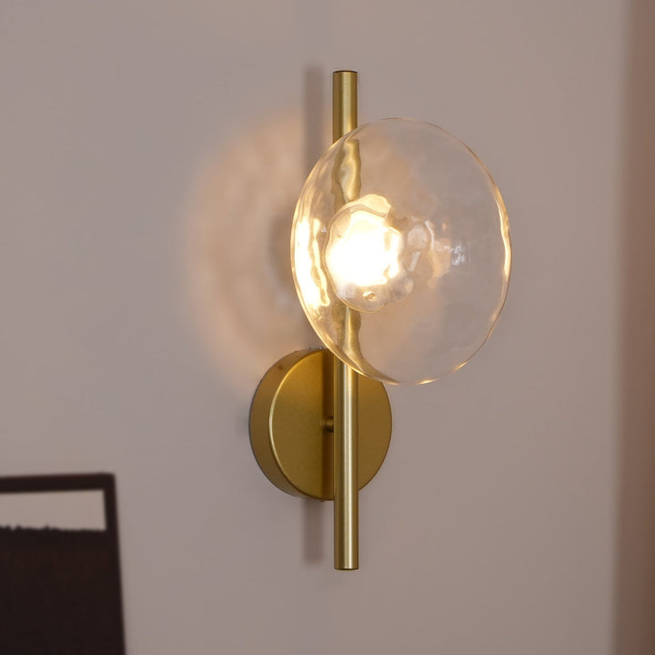 BowLift | Round Glass Wall Lamp in Scandinavian Design