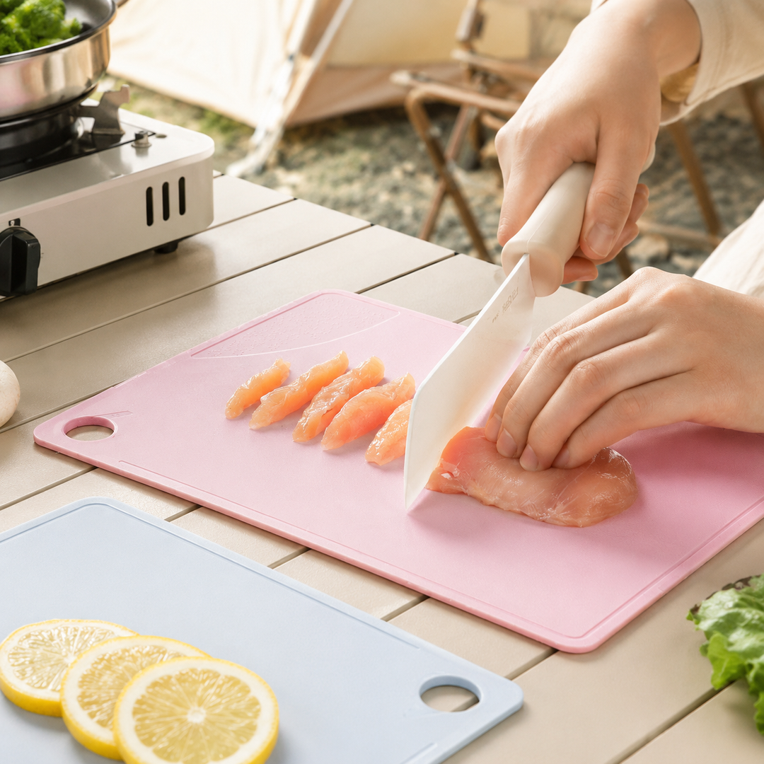 Flexible Silicone Fruit-Embossed Chopping Board Bowlift