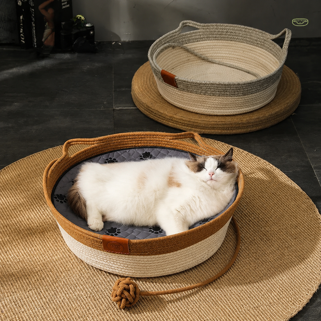 Round Quilted Pet Mat With Paw-Print Non-Slip Underside Bowlift