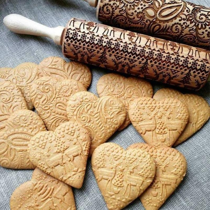 BowLift | No.1 Christmas Embossing Rolling Pin Engraved Reindeer Baking Cookies
