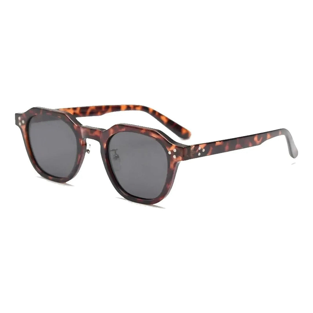 ClassicBeach UV Glasses - Trendy Retro Beach Sunglasses | Bowlift