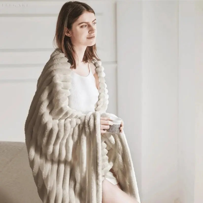 BowLift | CozyFleece Plush Blanket Soft Warm Throw