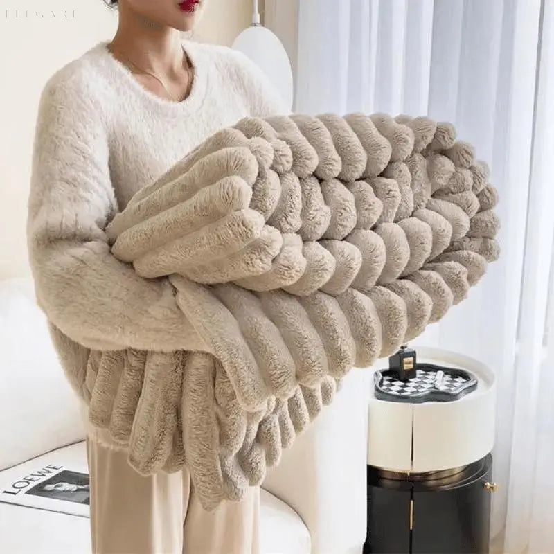 BowLift | CozyFleece Plush Blanket Soft Warm Throw