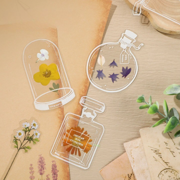 BowLift | DIY Transparent Natural Floral Bookmarks