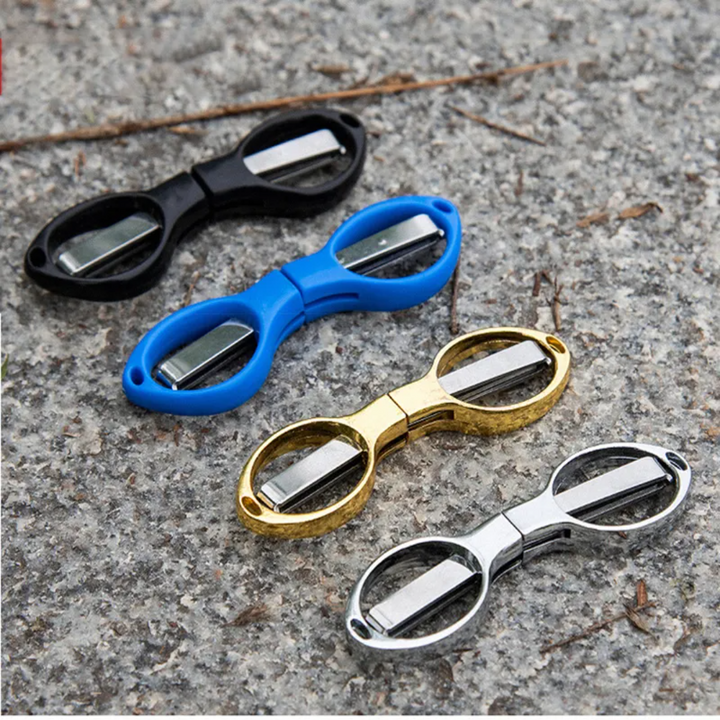 Mini Snip Stainless Scissors Keychain | Bowlift