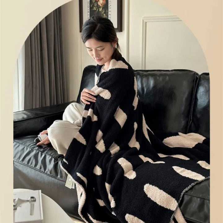 BowLift | Reversible Polka Dot Fleece Blanket for Sofa and Bed