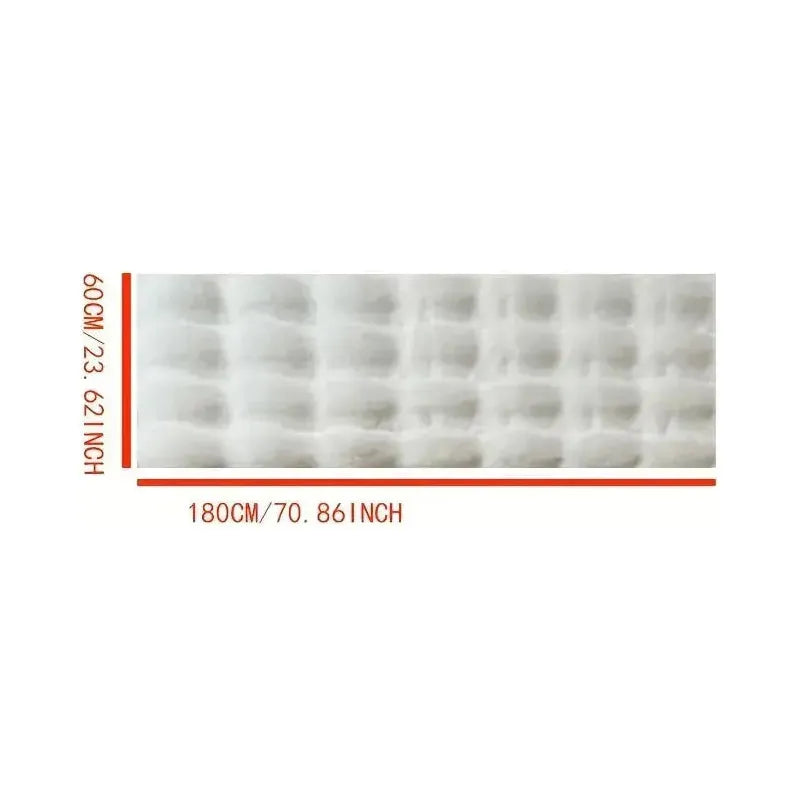 Ultra-soft plush blanket with non-slip back Bowlift