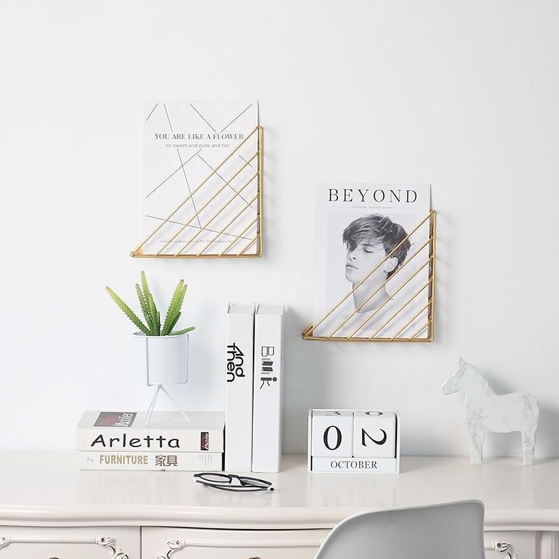 BowLift | Hanging Triangle Magazine Rack
