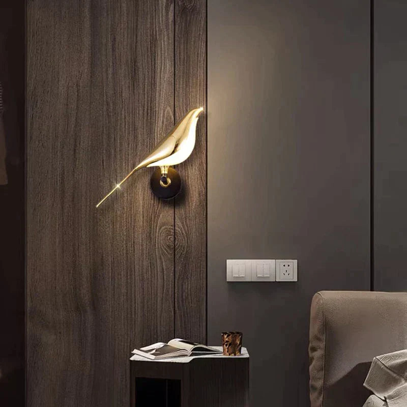 VogelLicht - Unique Artistic Wall Lamp in Bird Shape, LED Lighting for Modern Interiors | Bowlift