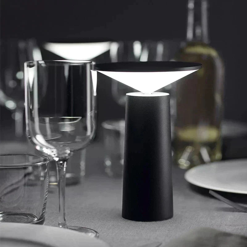 BowLift | FlexiBeam - Modern LED Table Lamp with Swivel Head
