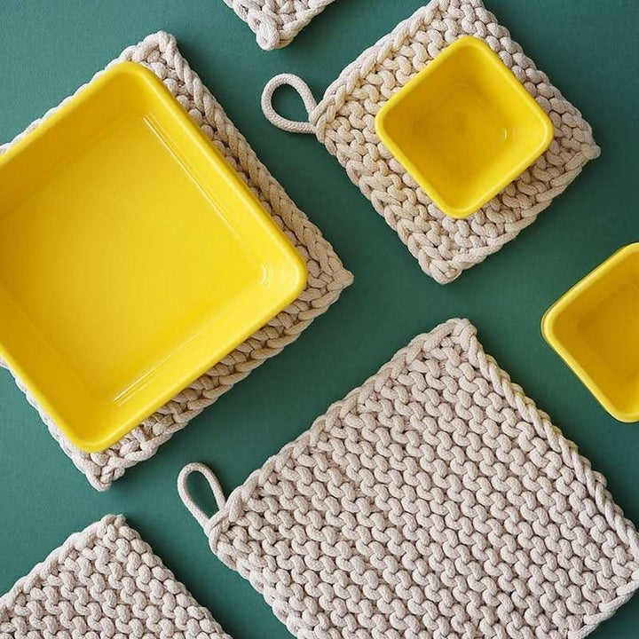 BowLift | KNOTCRAFT - Crocheted Pot Holder
