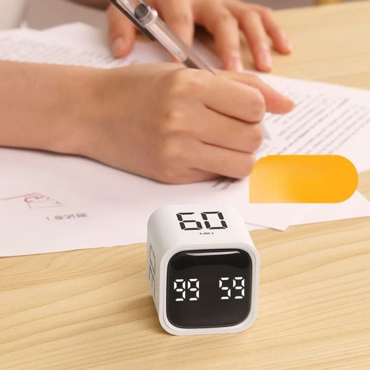 BowLift | Smart Cube Timer with Gravity Sensing and LED Display